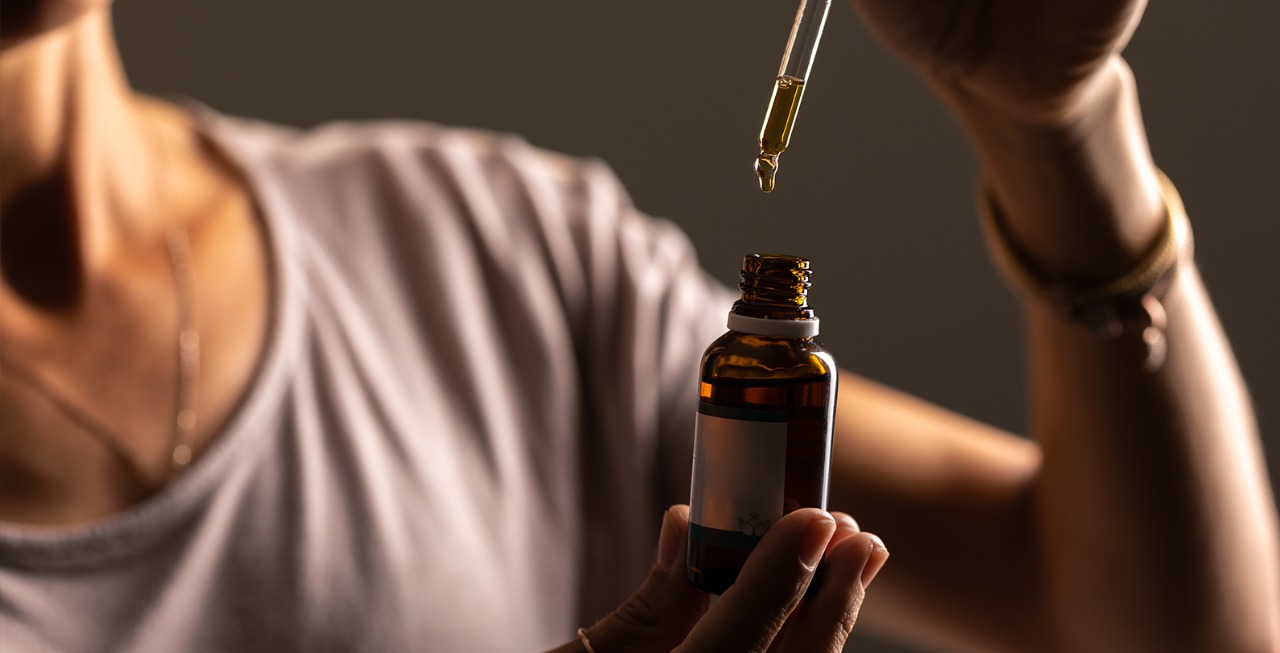 Hemp Oil vs CBD Oil: What's The Difference?