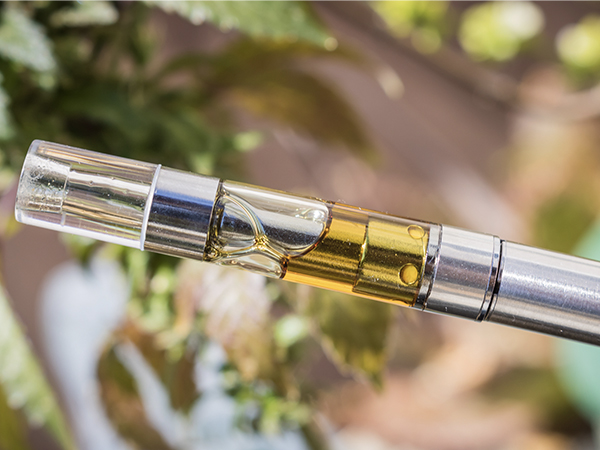 What Are Vape Carts? Benefits, Effects, and More